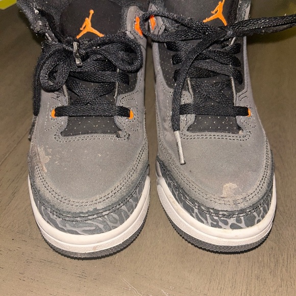 Jordan 3 retro fear pack sneakers size 13c - Picture 2 of 8